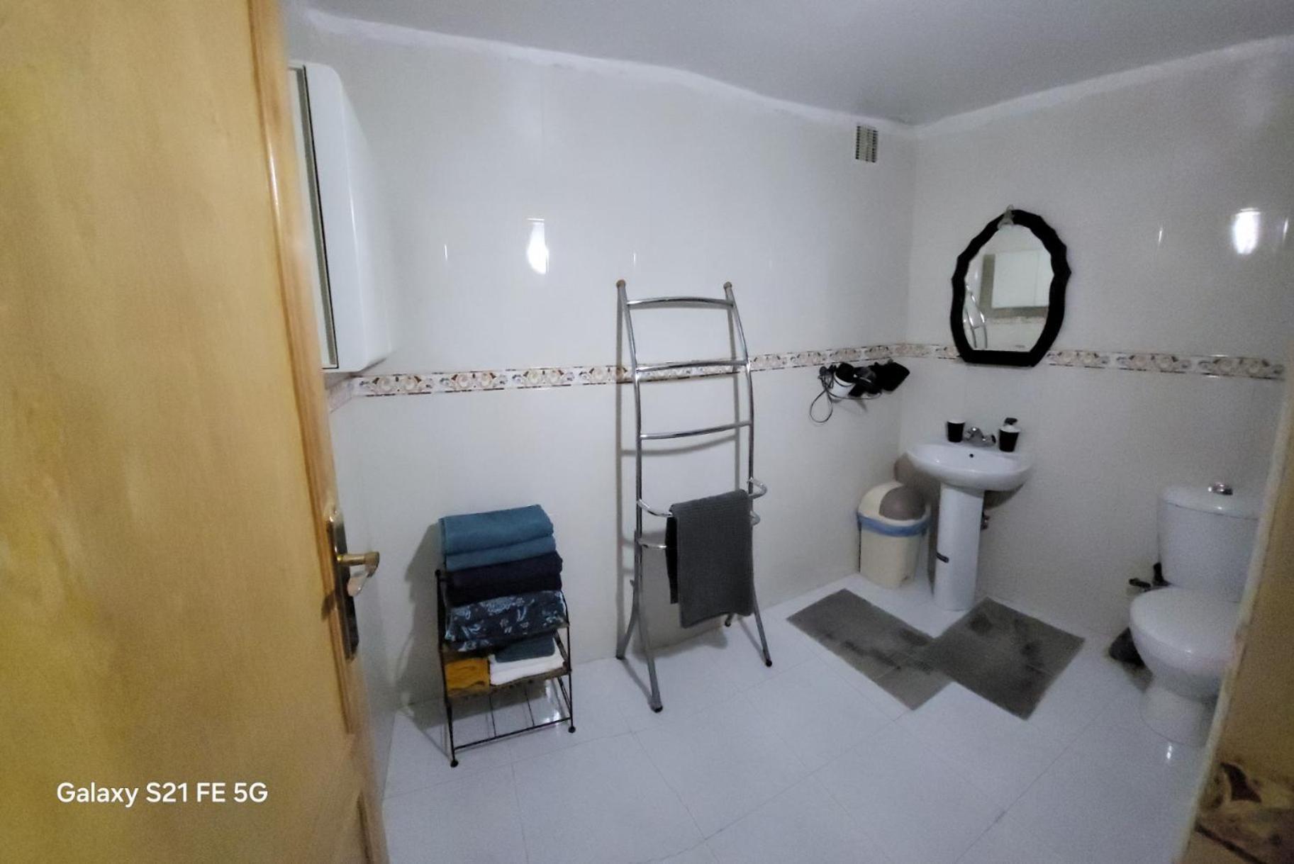 3 Bedrooms In Best Area Of Medina Fes Fez Buitenkant foto