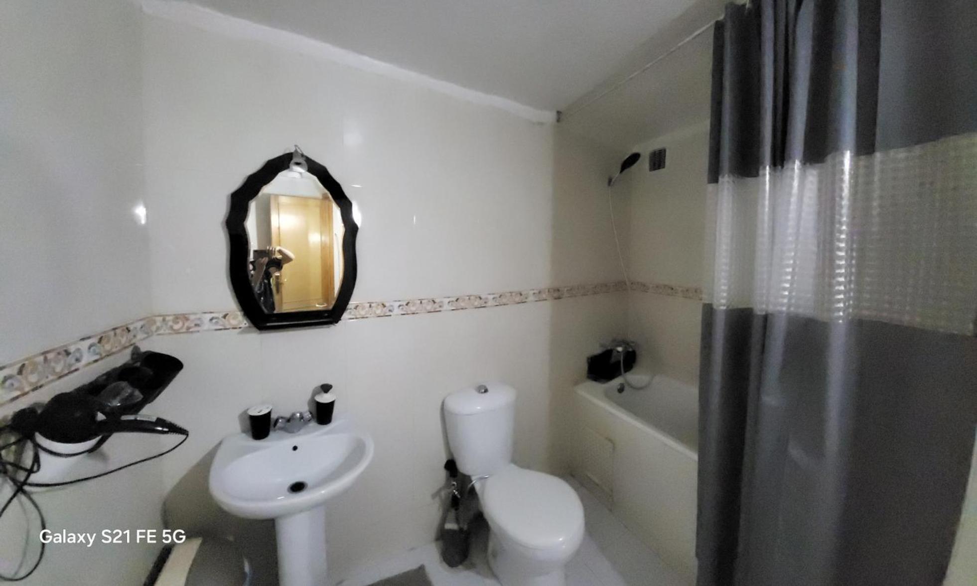 3 Bedrooms In Best Area Of Medina Fes Fez Buitenkant foto