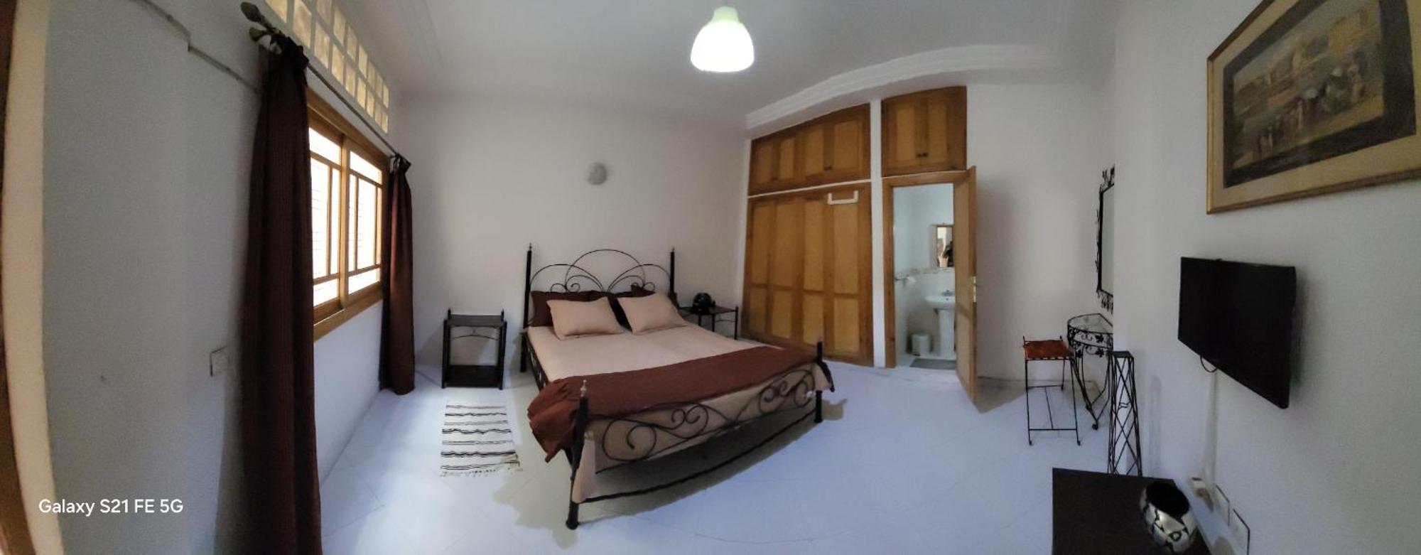 3 Bedrooms In Best Area Of Medina Fes Fez Buitenkant foto