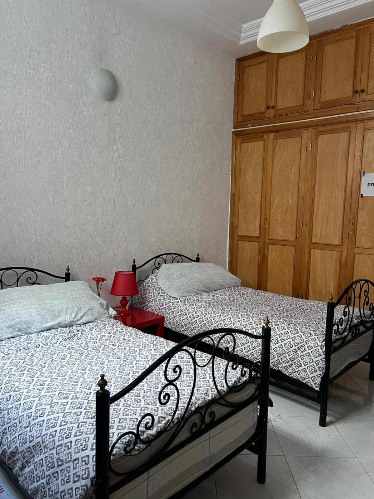 3 Bedrooms In Best Area Of Medina Fes Fez Buitenkant foto