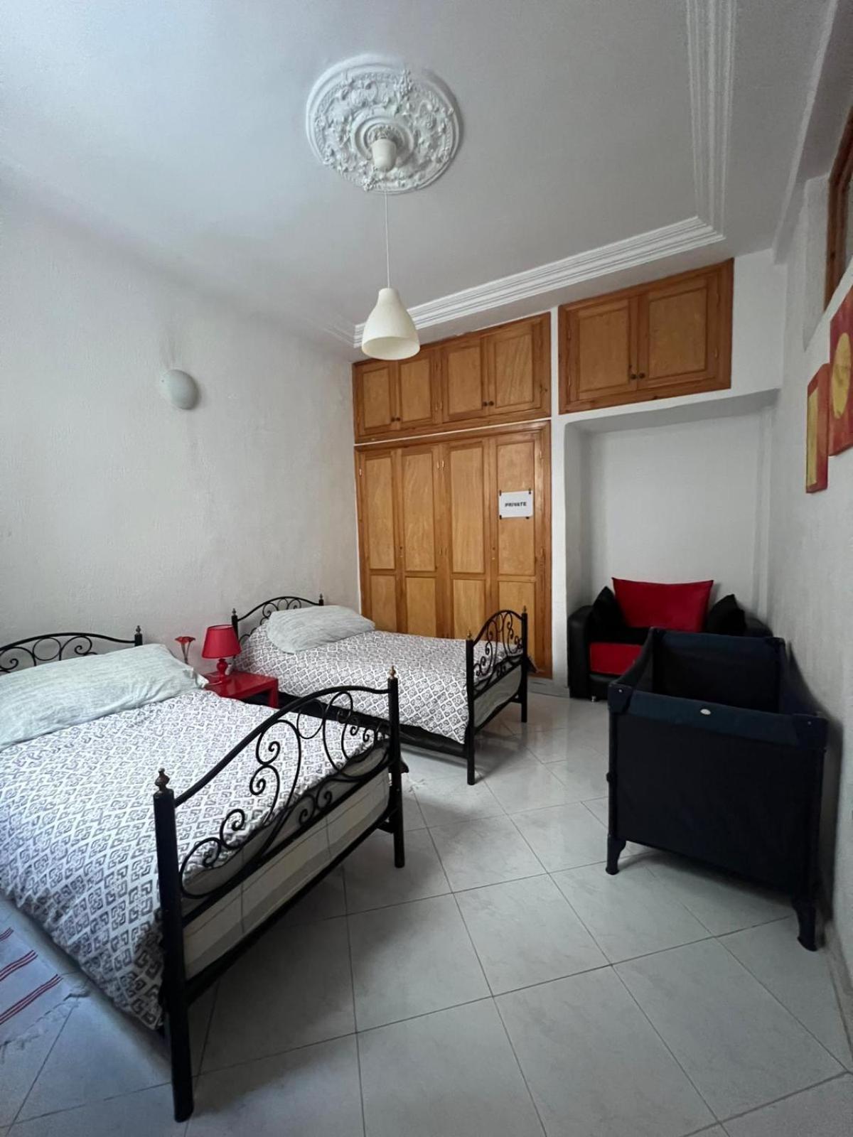 3 Bedrooms In Best Area Of Medina Fes Fez Buitenkant foto