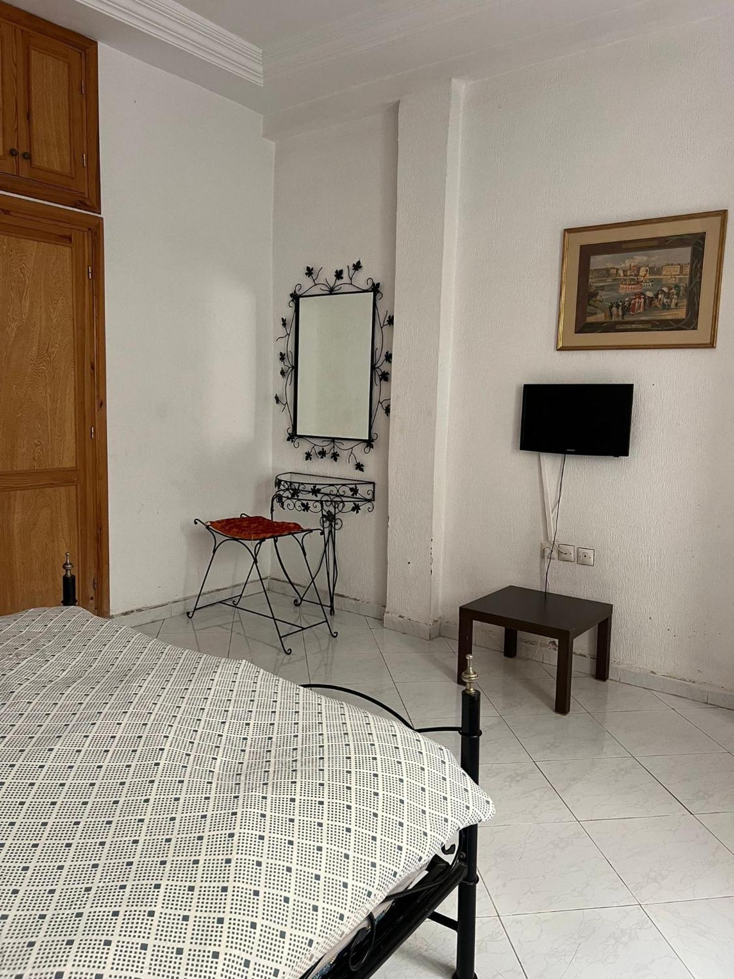 3 Bedrooms In Best Area Of Medina Fes Fez Buitenkant foto
